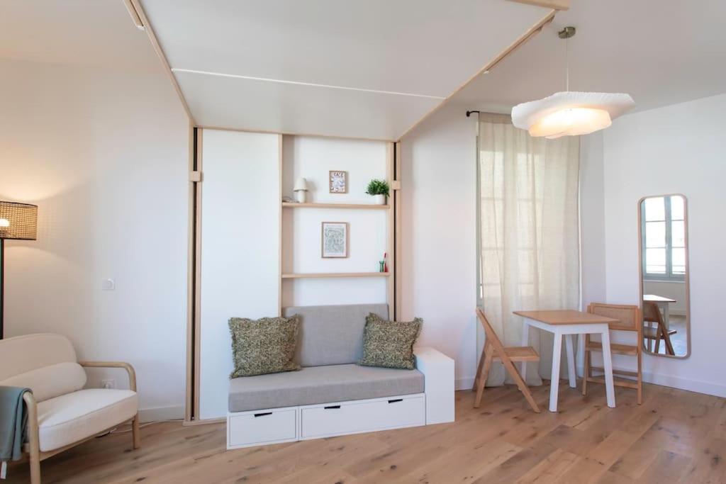 Apartamento #59 Balcony 5mins Old Town & Sea Ac Wifi *