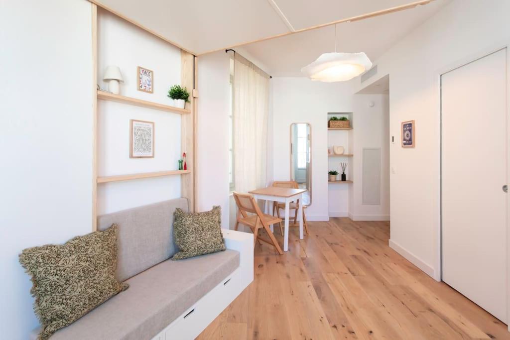 Apartamento #59 Balcony 5mins Old Town & Sea Ac Wifi Nice