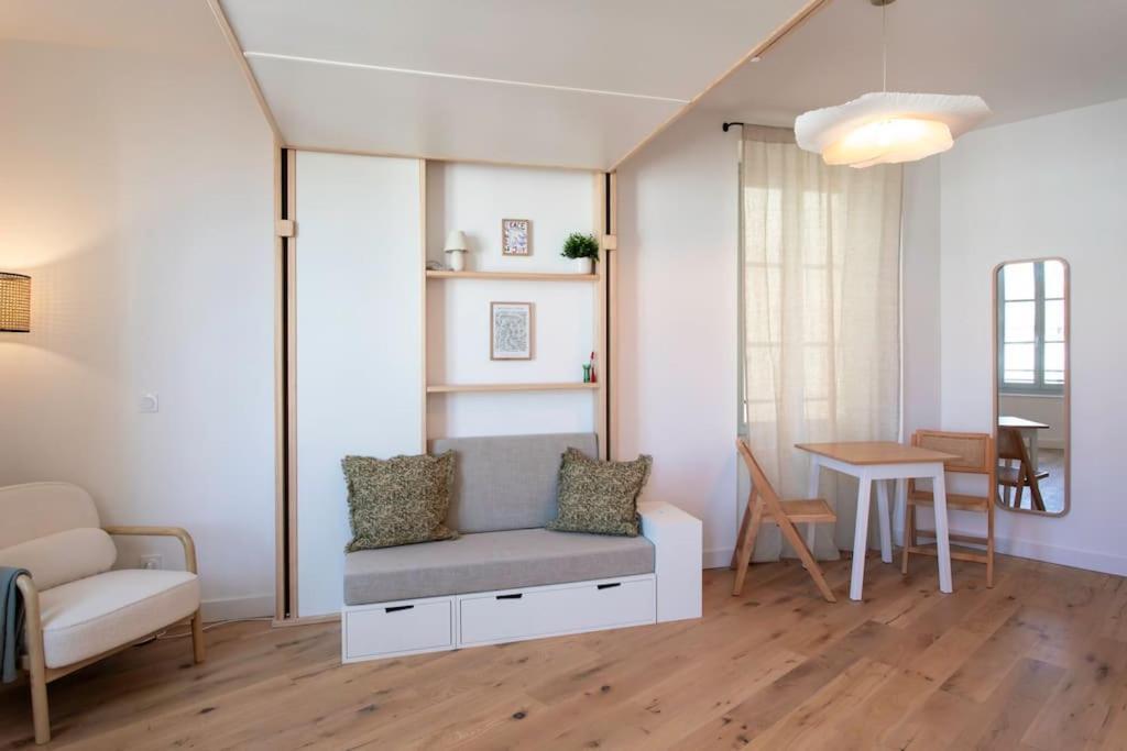 #59 Balcony 5mins Old Town & Sea Ac Wifi Apartment Nice